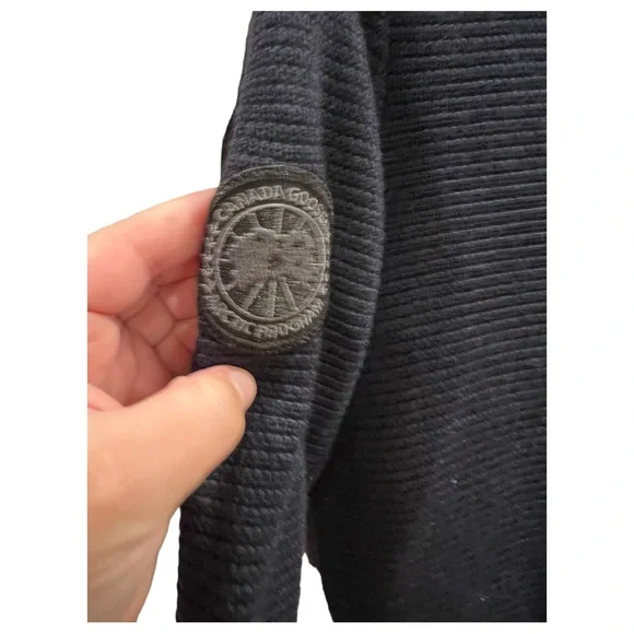 Canada Goose Navy Hybridge High Neck Knit Jacket Size XS NWT Sold OUT in stores - Picture 6 of 9